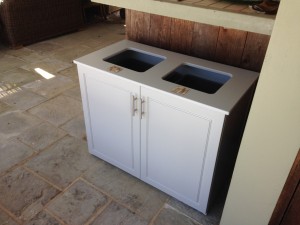 custom outdoor trash bin           